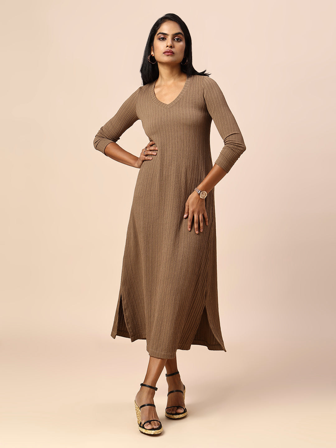TEXTURED KNIT A-LINE DRESS W/ SIDE SLITS
