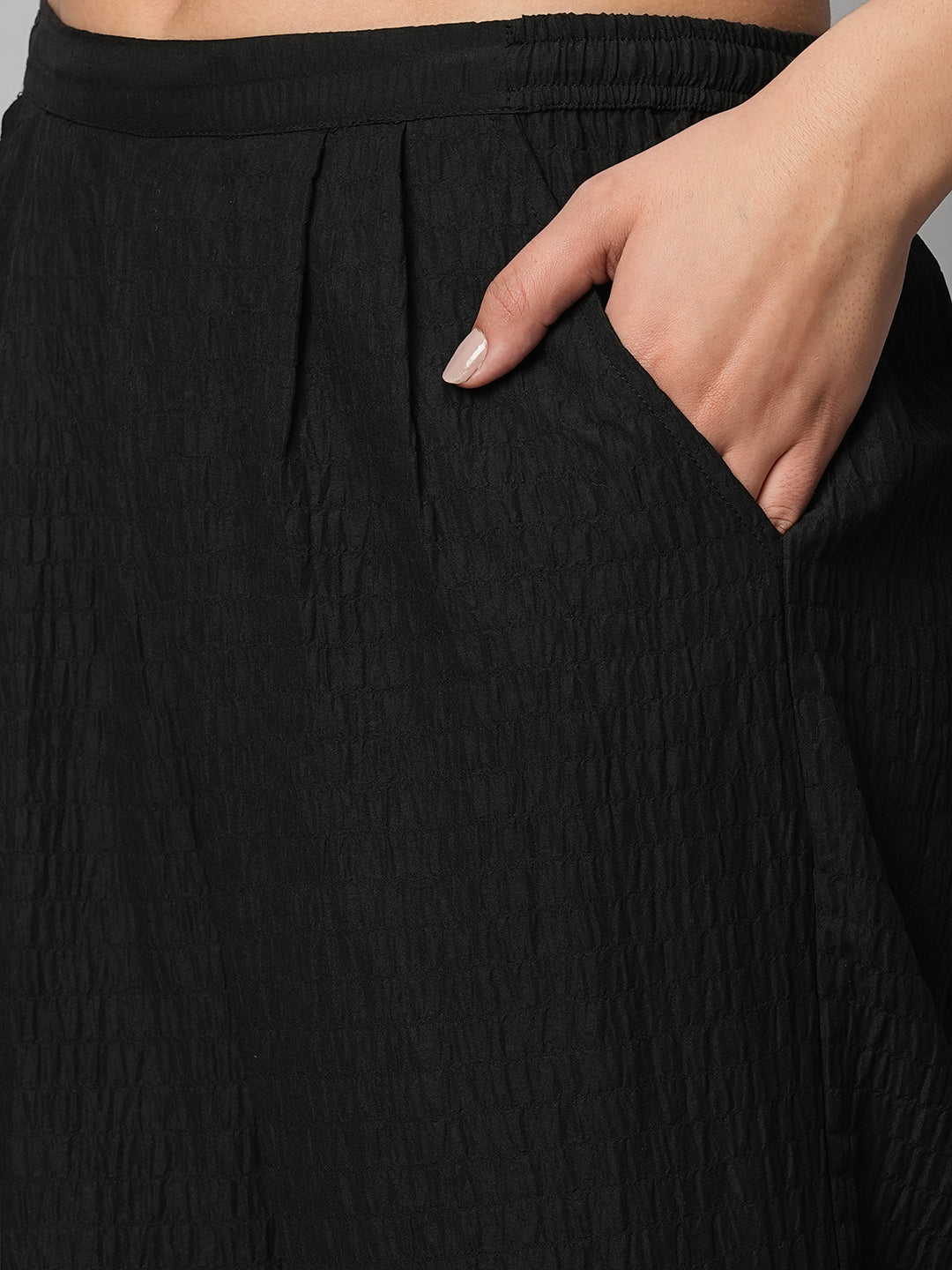 Textured Poly Slip On Cropped Cullotes