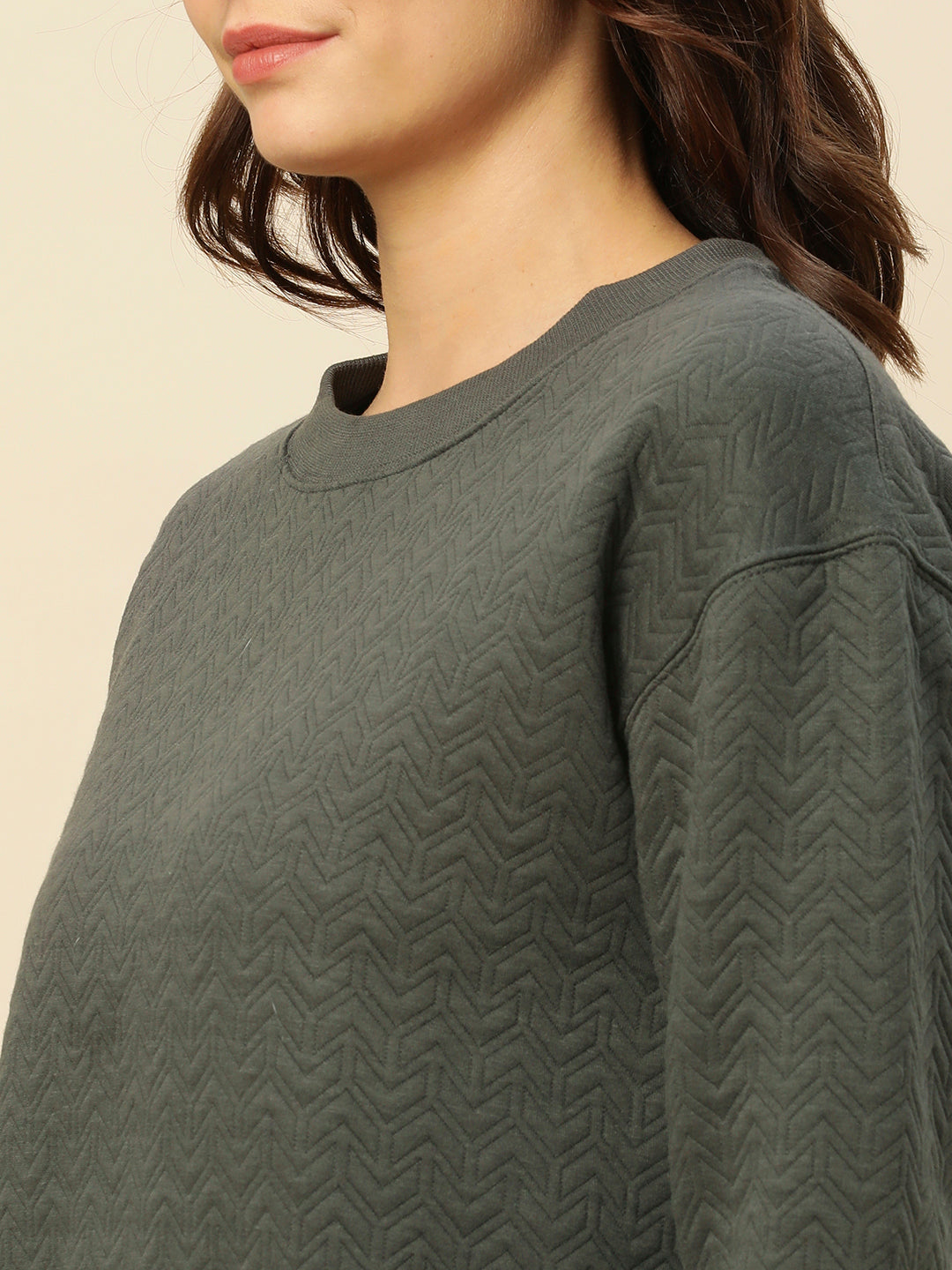 QUILTED KNIT DROPPED SHOULDER SWEATSHIRT