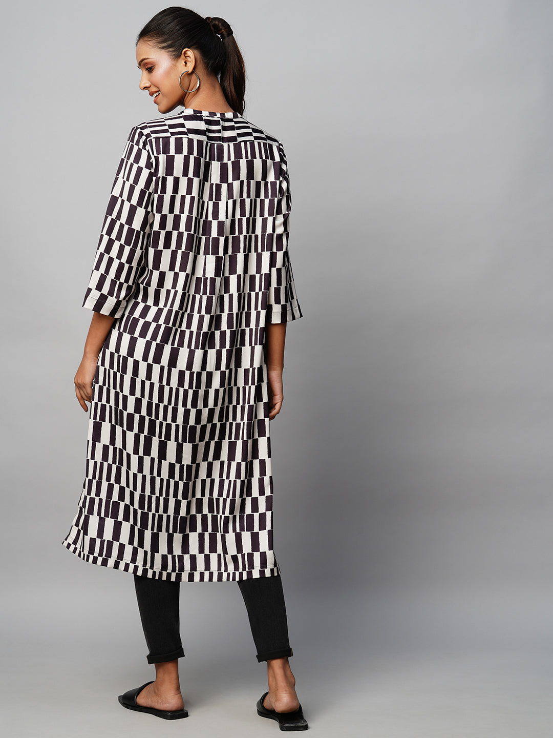 BARCODE PRINT ON SATIN KURTA