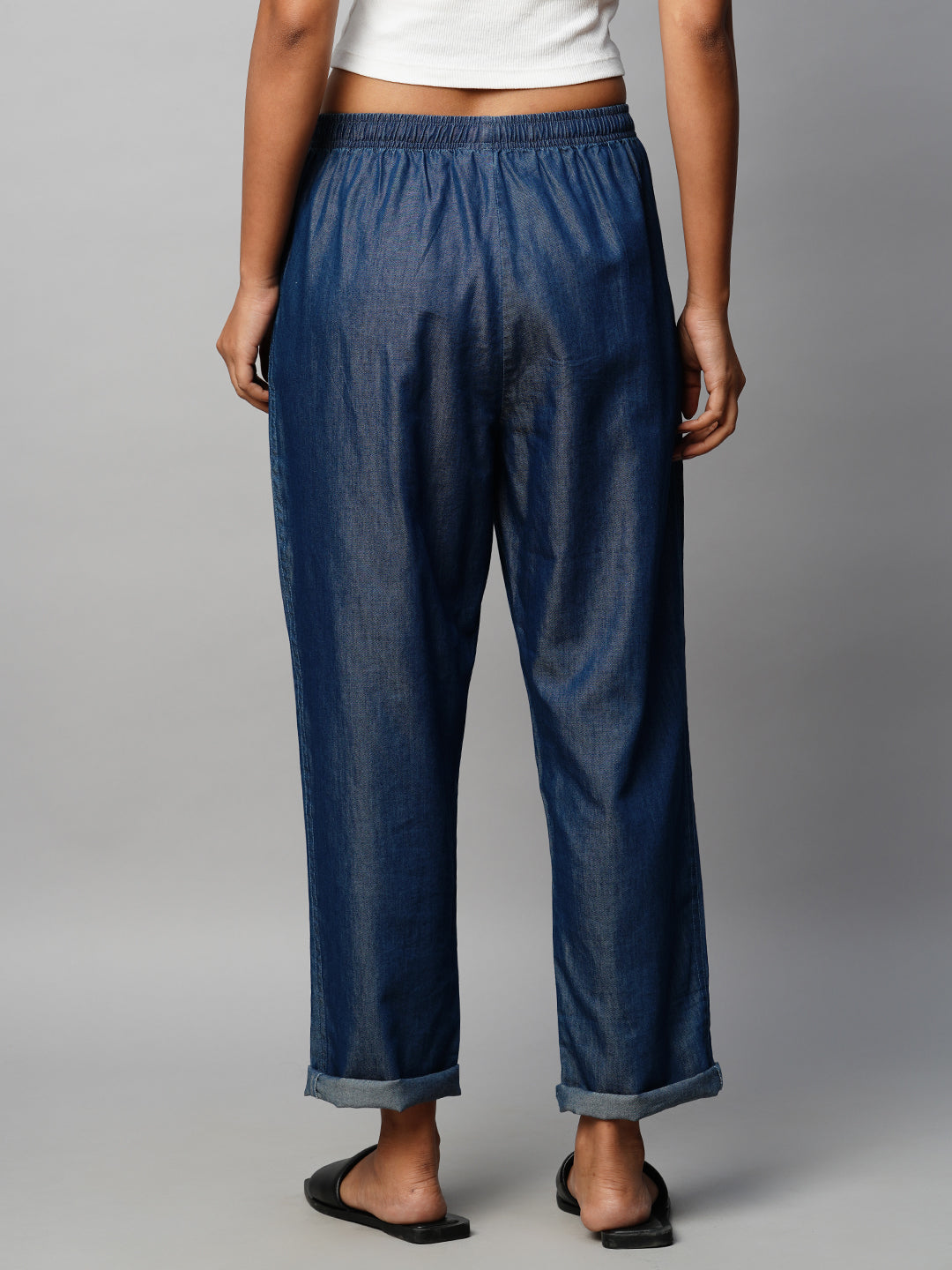Mid Wash Cotton Tencel Slip-On Peg Leg Denims