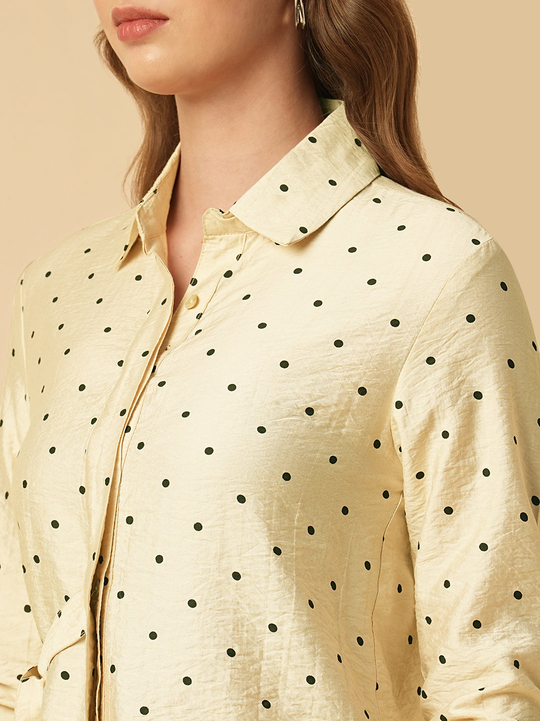 POLKA DOT SIDE TIE SHIRT