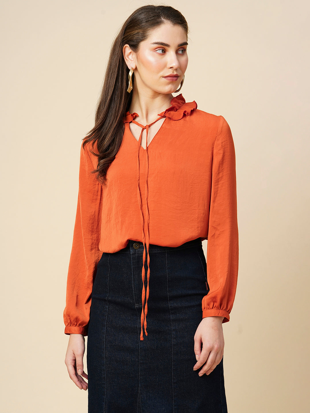 Hammered Satin Ruffled Collar Blouson