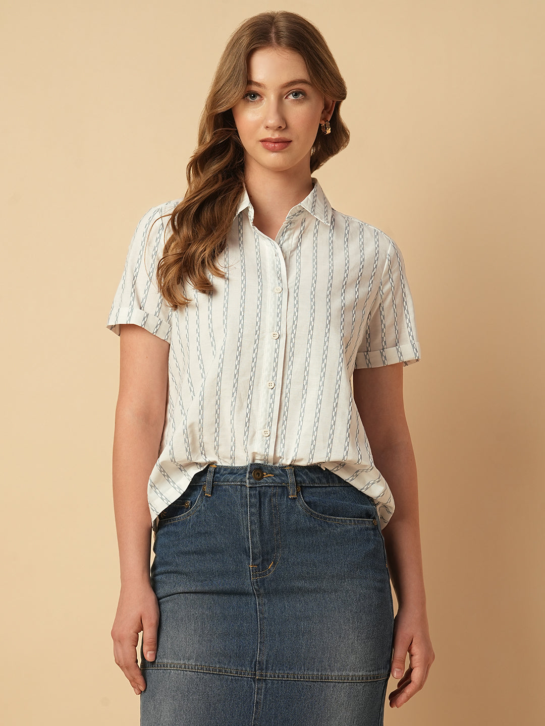 WHITE TEXTURED DOBBY SHIRT