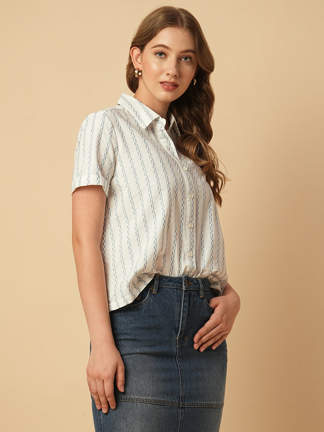WHITE TEXTURED DOBBY SHIRT