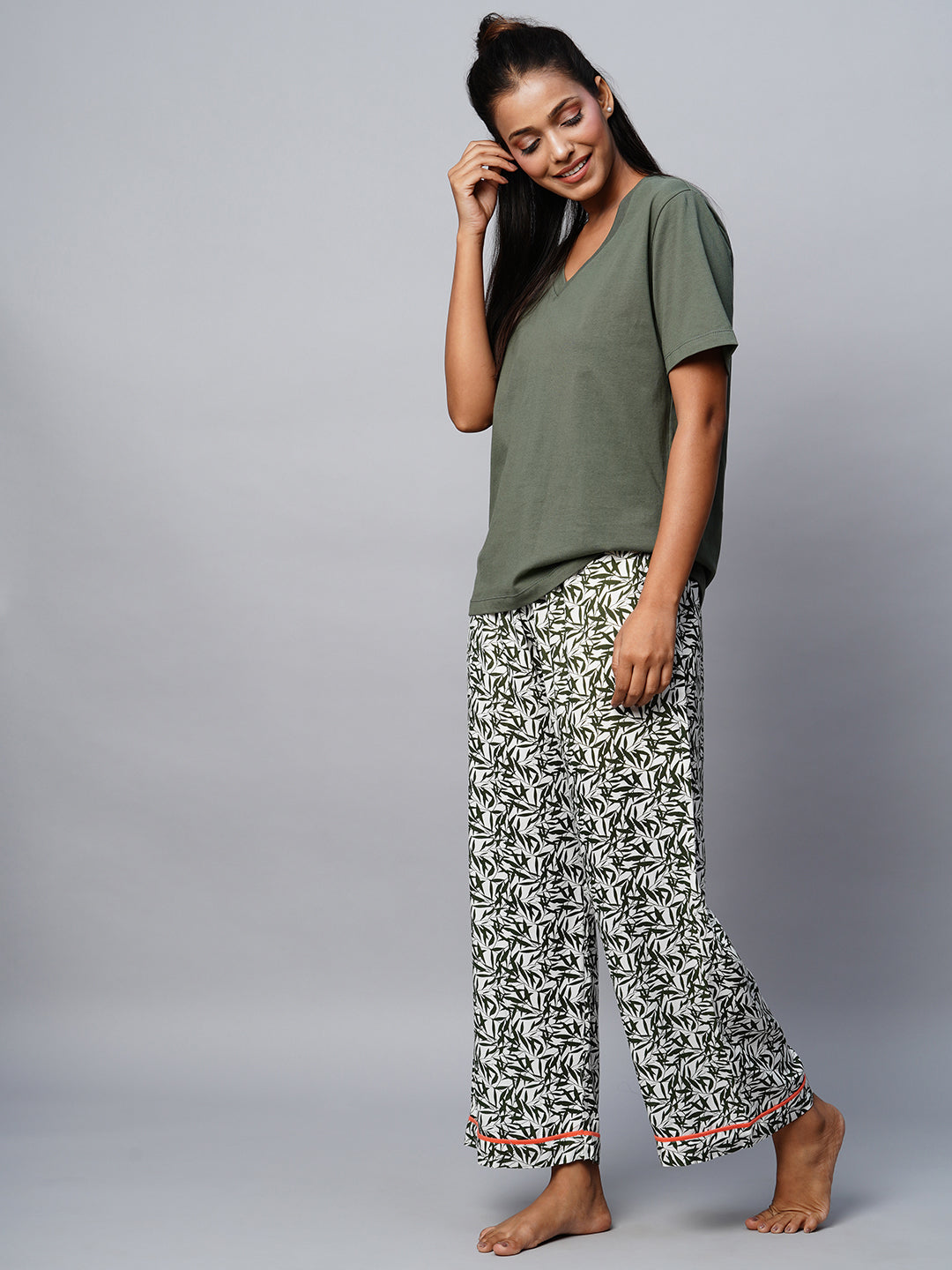 "V-Neck" Jersey Tee & Printed Pj Set