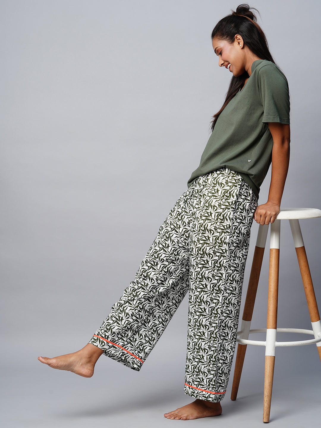 "V-Neck" Jersey Tee & Printed Pj Set