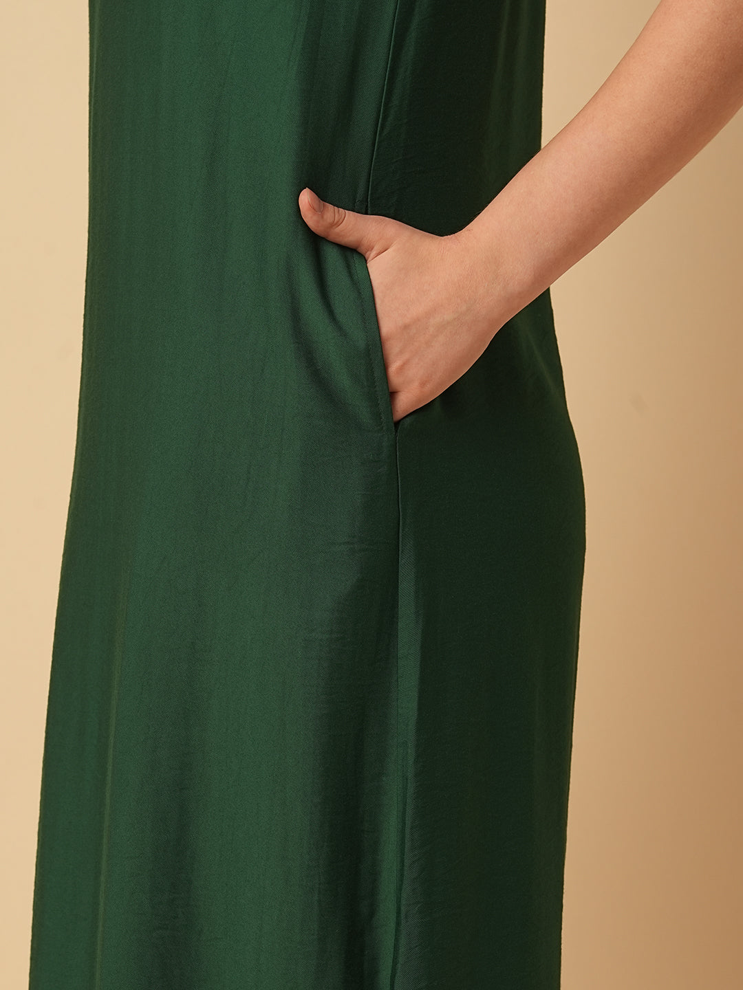 VISCOSE TWILL INCUT A-LINE DRESS W/ SIDE SLITS