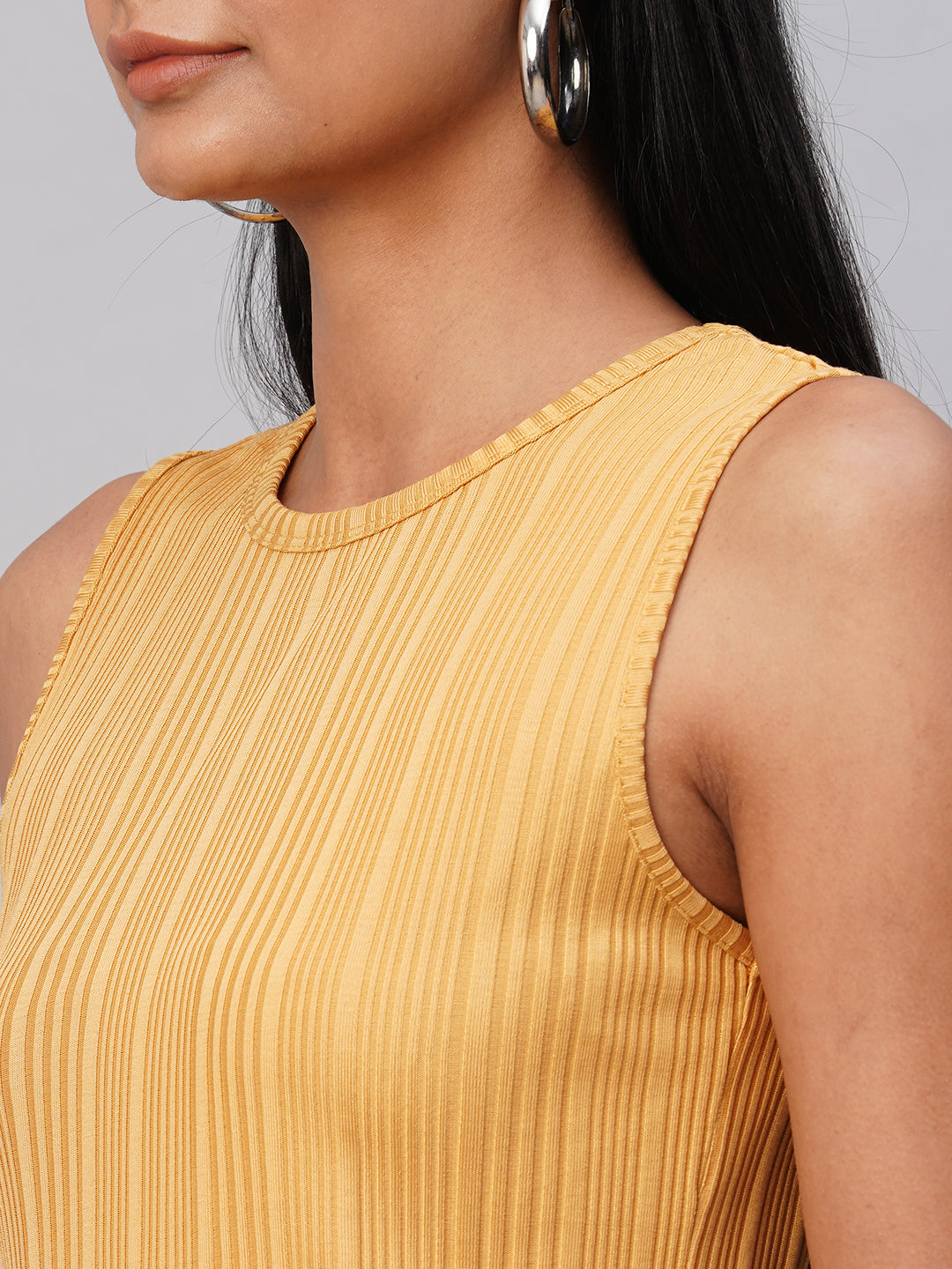 Ribbed Knit Tank And Pull On Slit Skirt "Airport Look Co-Ord Set"