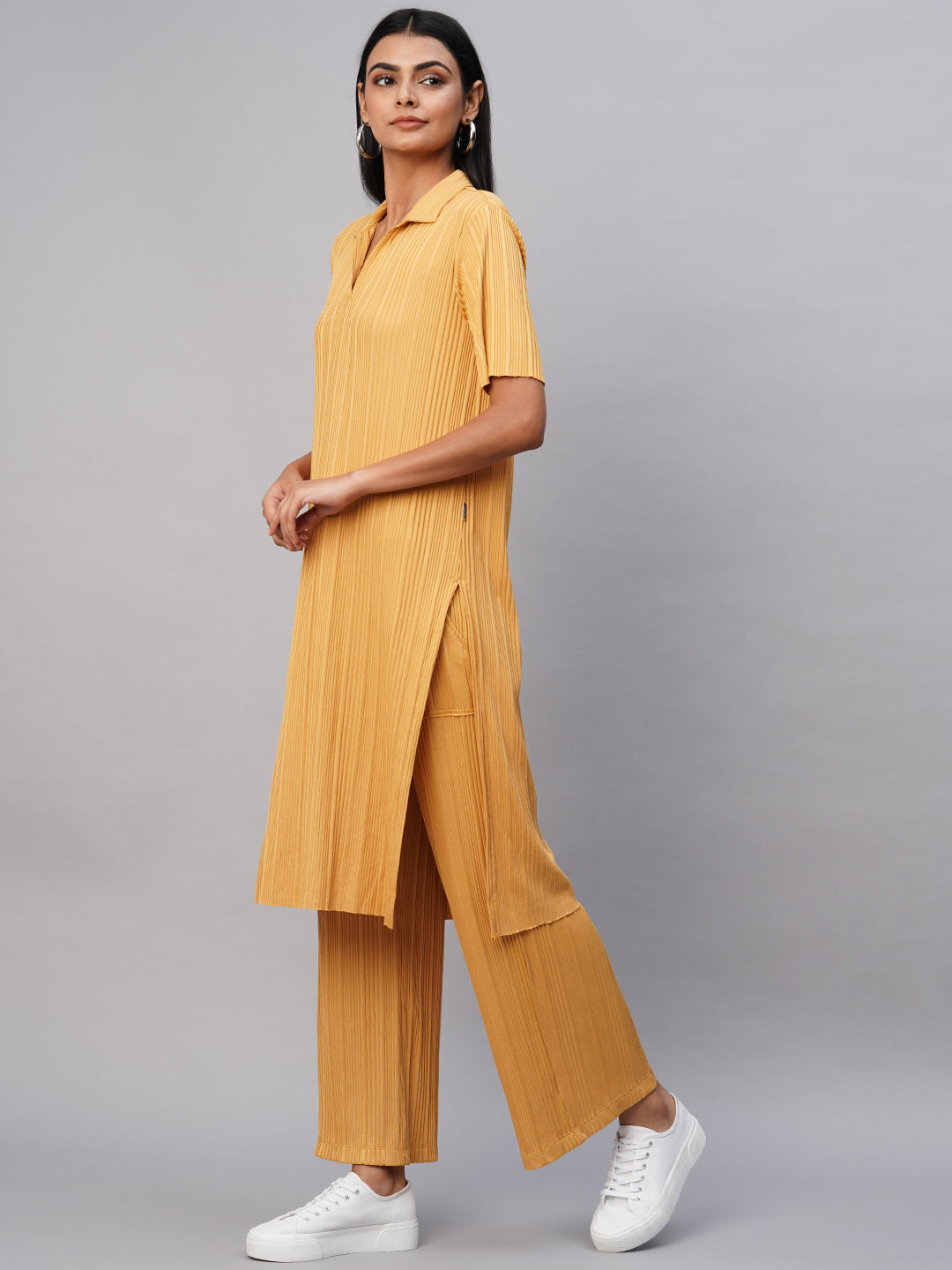 Ribbed Knit Longline Tee And Wide Leg "Airport Look Co-Ord Set"
