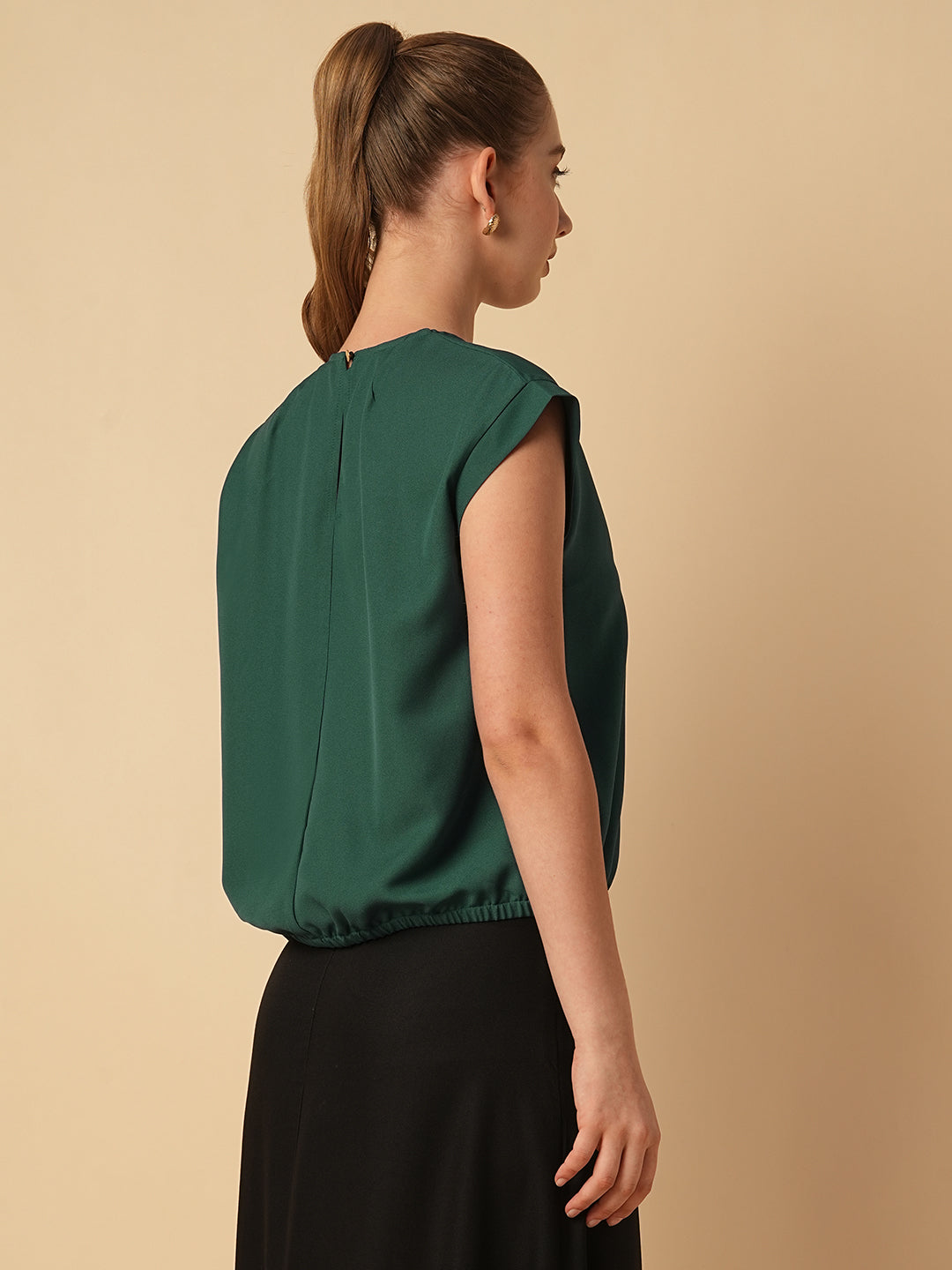 DROP SHOULDER EALSTICATED HEM TOP