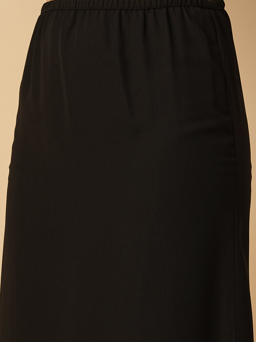 SATIN TWILL PULL ON SKIRT W/ SIDE SLIT