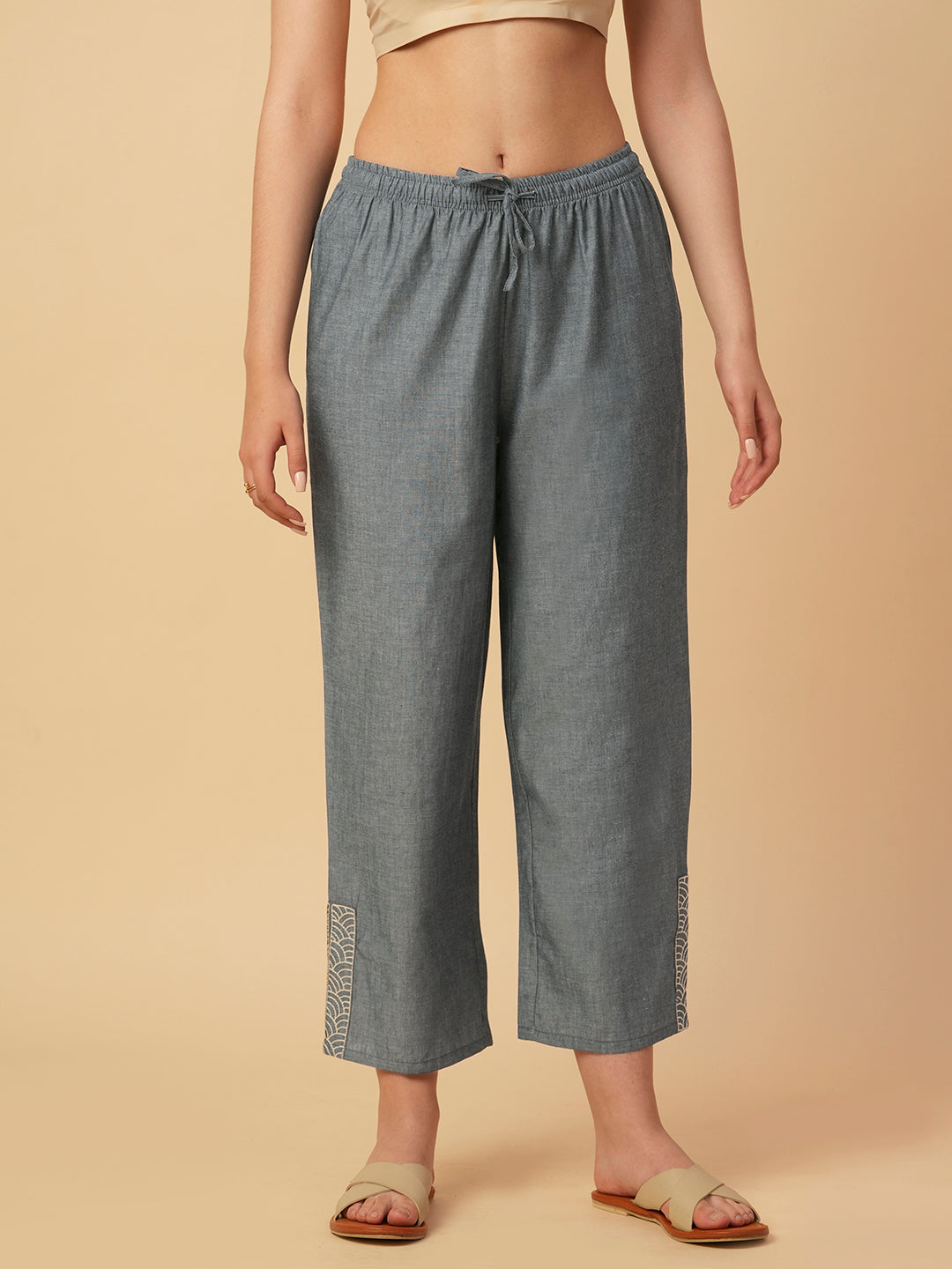 CHAMBRAY EMBROIDERED DRAWSTRING PANTS