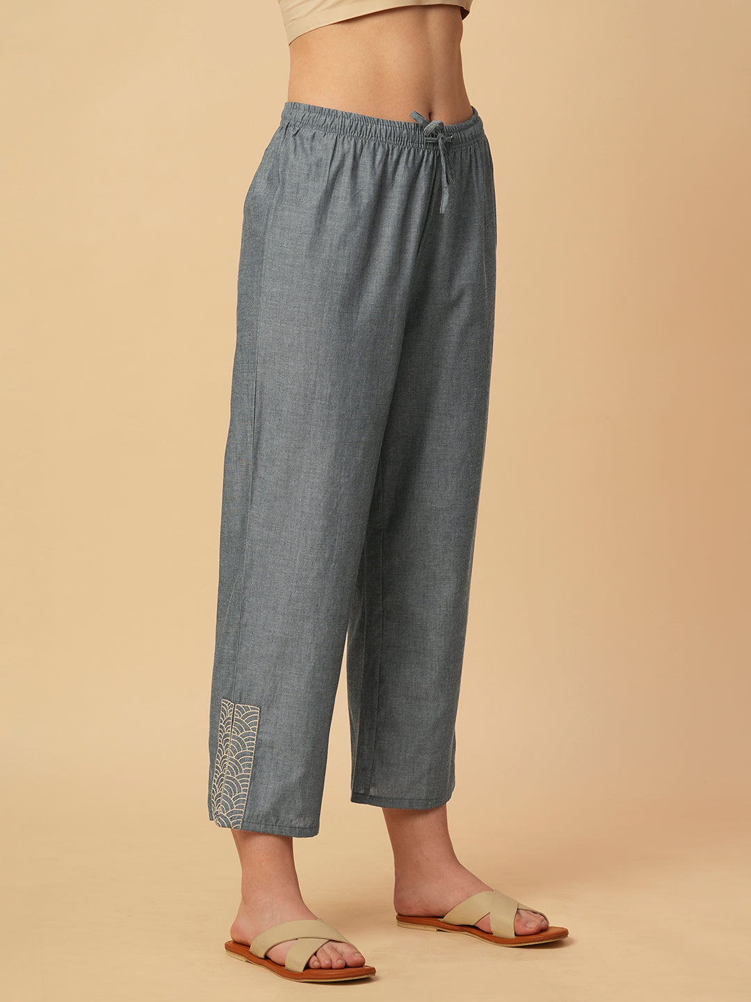 CHAMBRAY EMBROIDERED DRAWSTRING PANTS