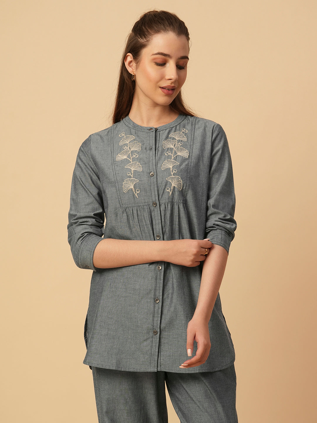 CHAMBRAY LONGLINE EMBROIDERED TUNIC