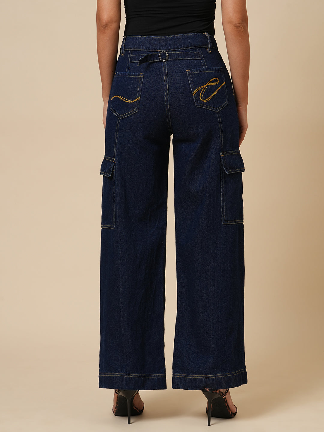 MID RISE FLARED CARGO JEANS