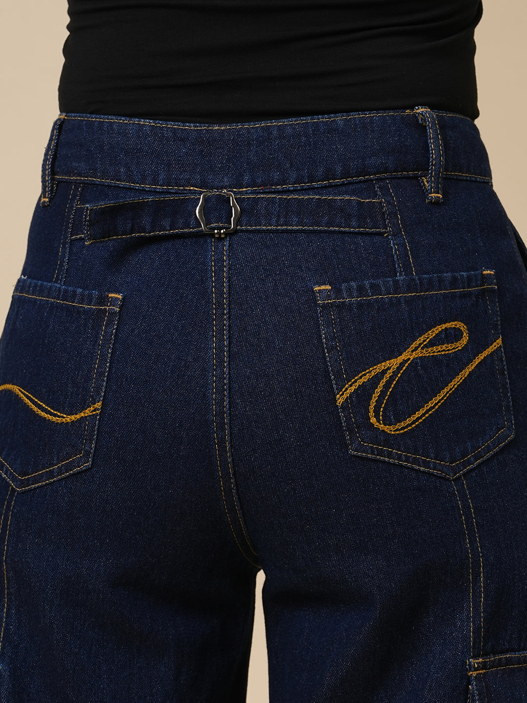 MID RISE FLARED CARGO JEANS