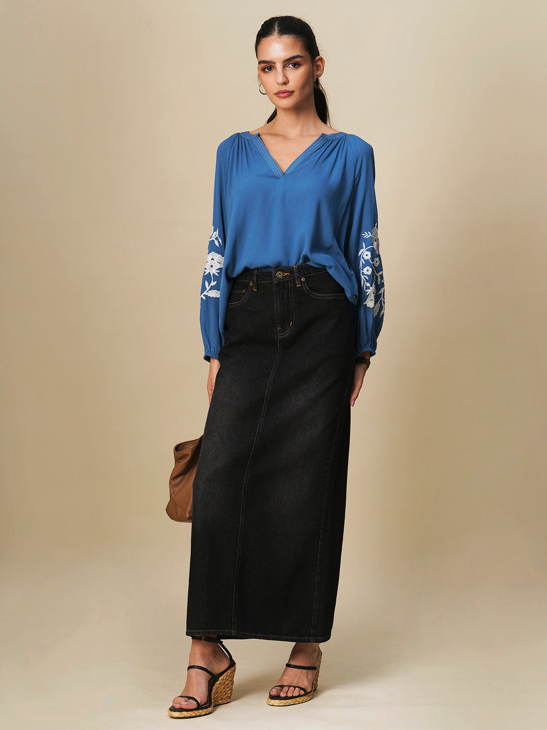 CRINKLE RAYON EMBROIDERED TUNIC TOP