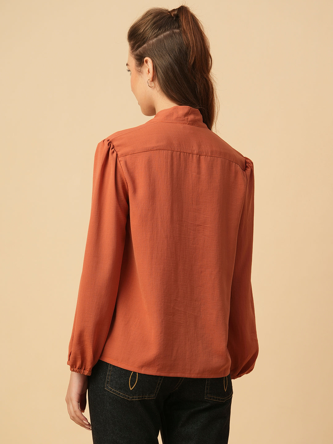 TIE-UP NECK CRUSHED TOP
