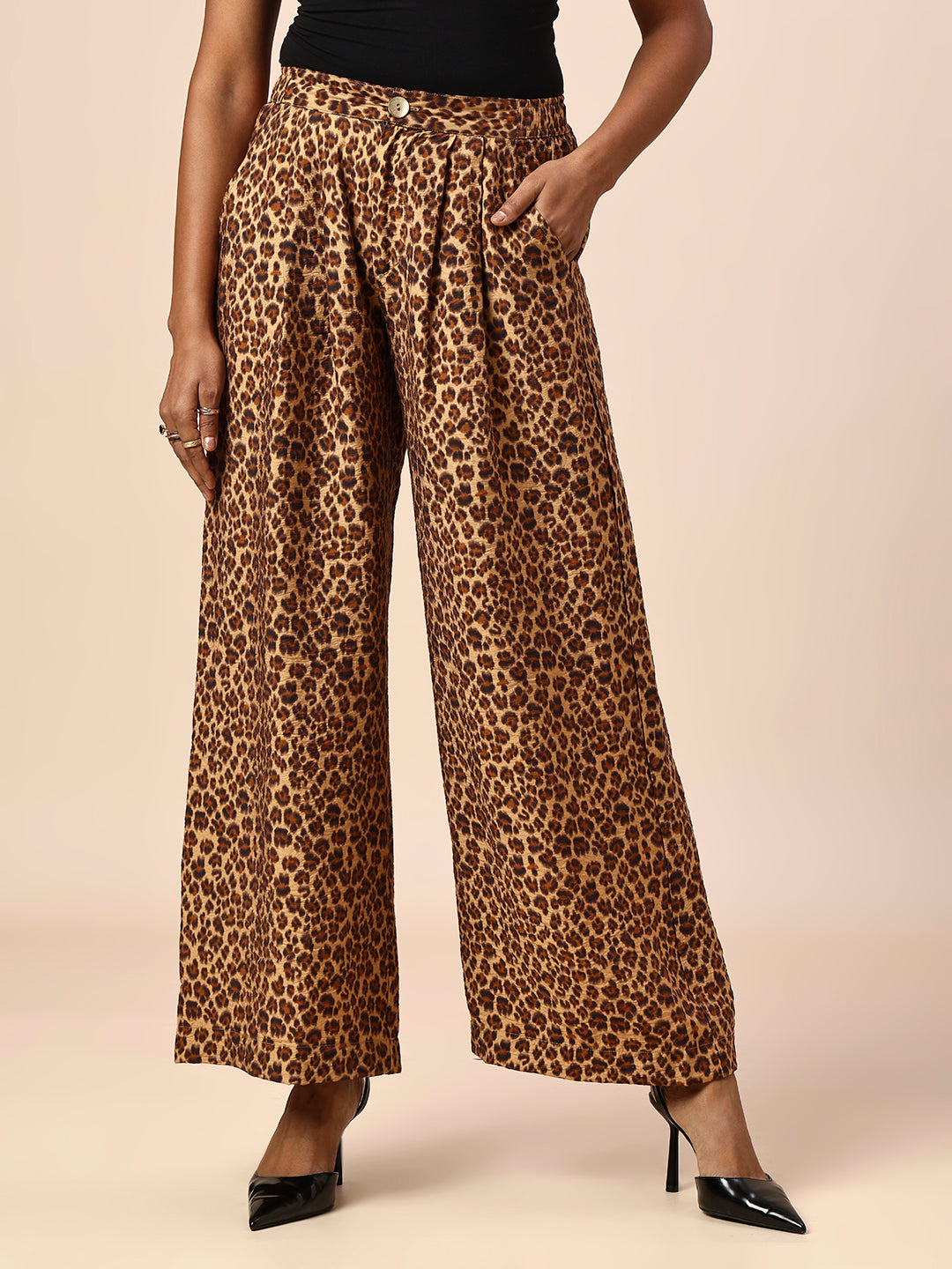 LEOPARD PRINTED CRUSHED VISCOSE PLEATED TROUSERS