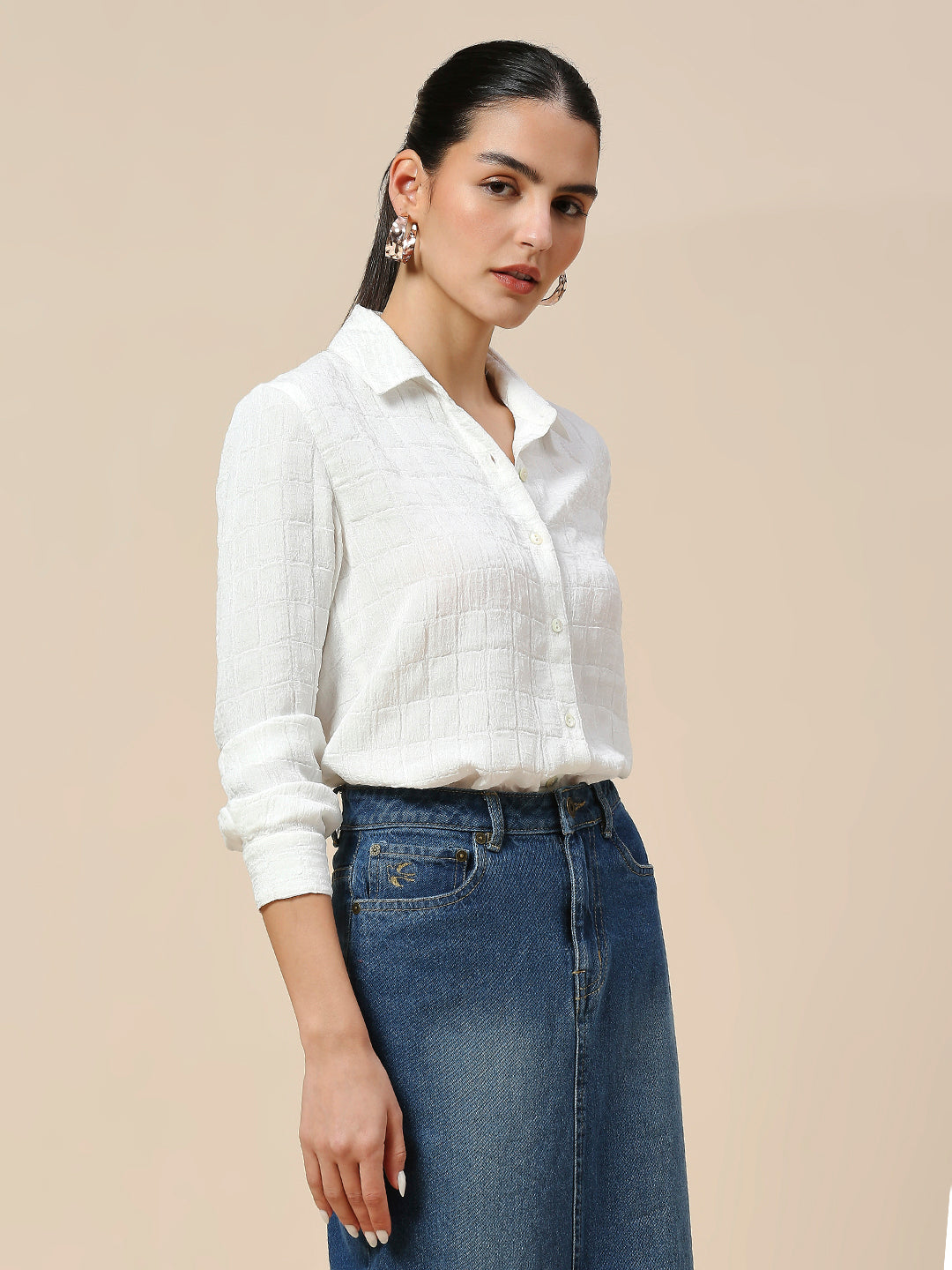 TEXTURED POLY CRUSH ESSENTIAL SHIRT