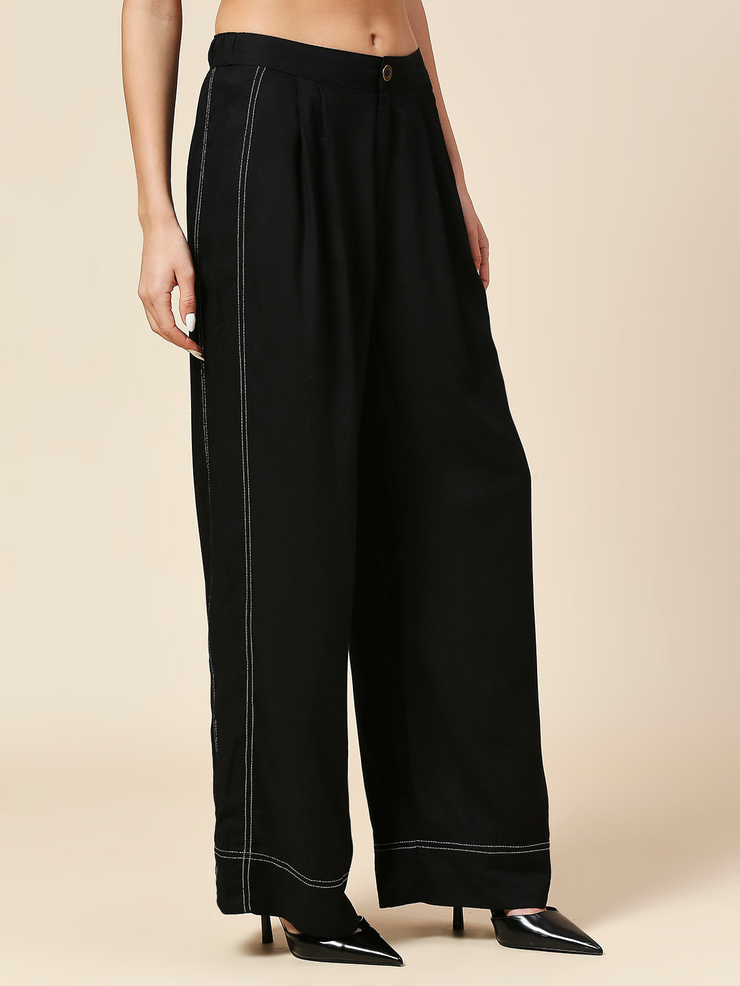 TEXTURED VISCOSE DOBBY PLEATED FLUID PANTS WITH CONTRAST STITCH DETAILING