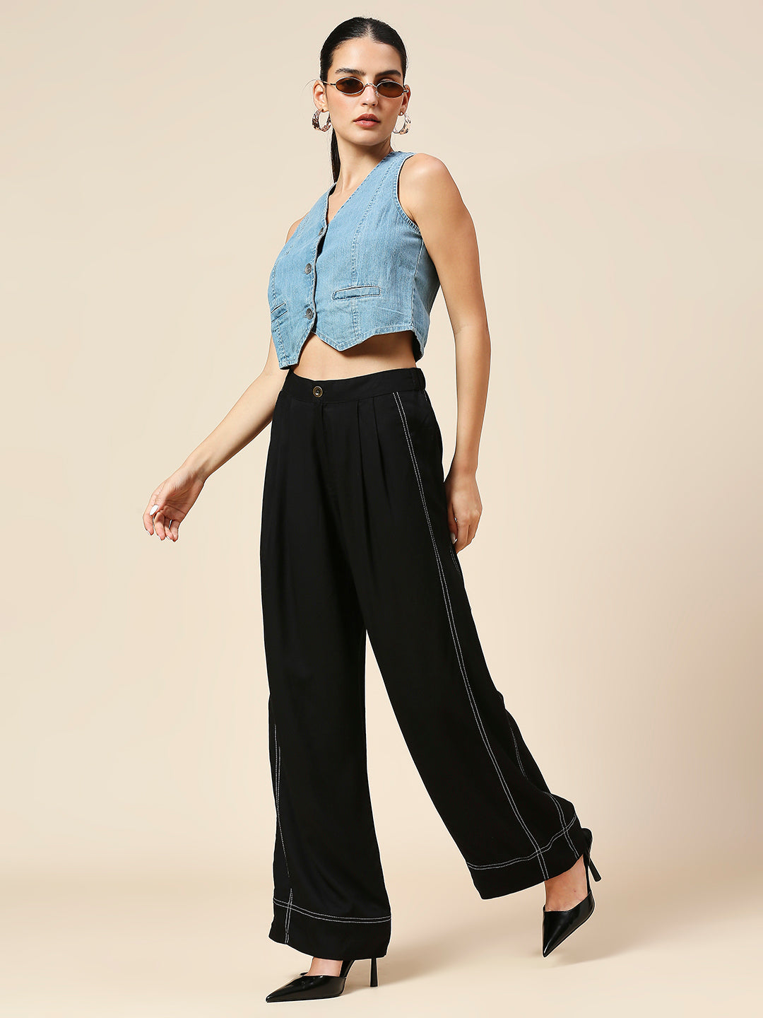 TEXTURED VISCOSE DOBBY PLEATED FLUID PANTS WITH CONTRAST STITCH DETAILING