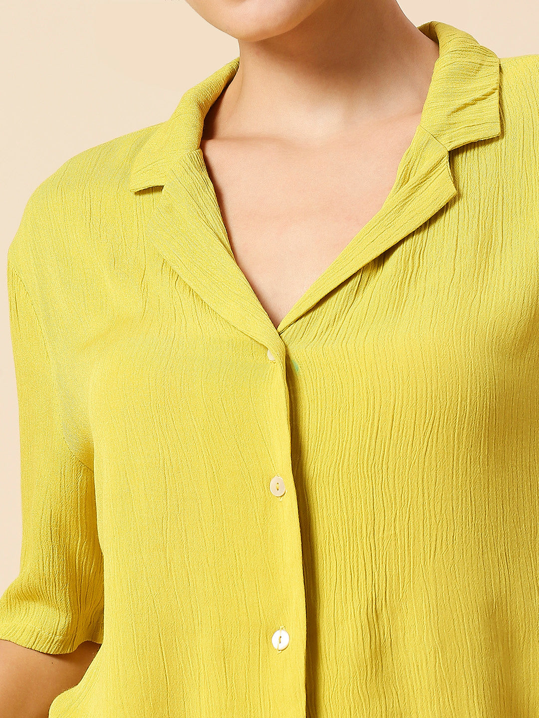 CRINKLE VISCOSE LAPEL COLLAR CROPPED BOX SHIRT & FLUID SHORTS CO - ORD SET