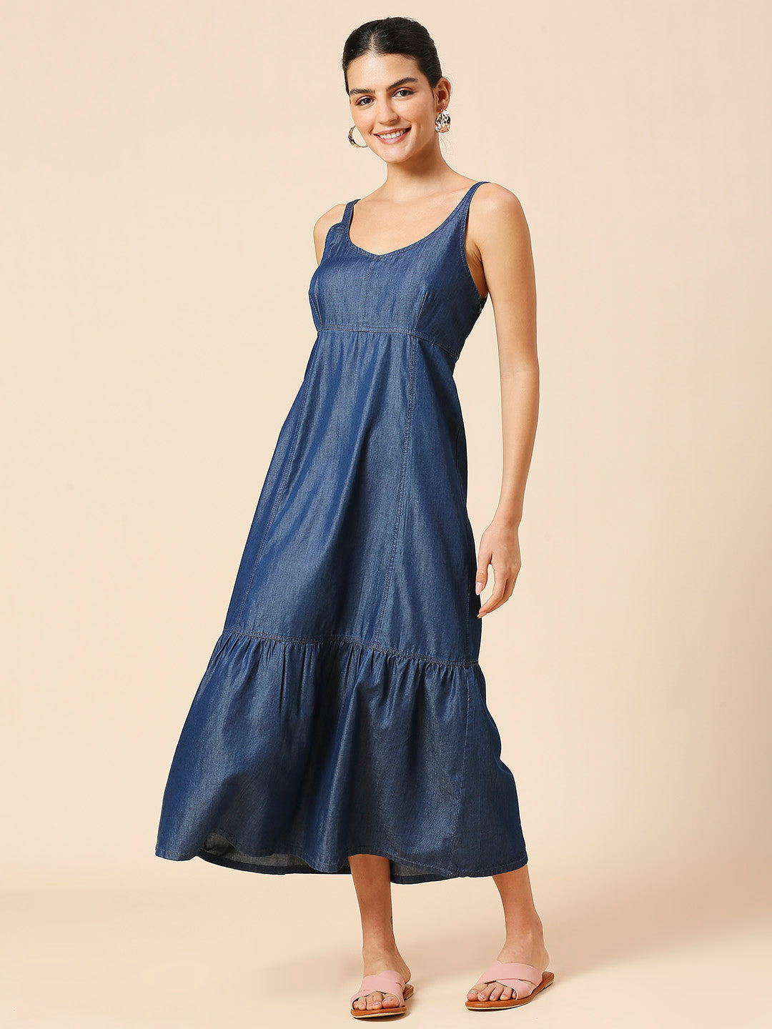 LIGHT WEIGHT DENIM EMPIRE LINE TIERED DRESS