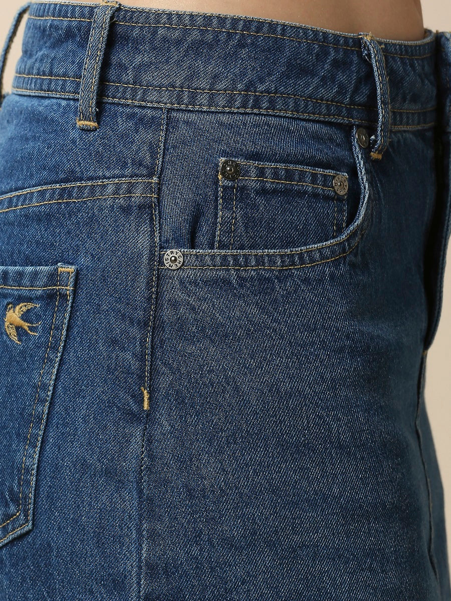 MID BLUE WASH DENIM 5 POCKET FRONT SLIT SKIRT