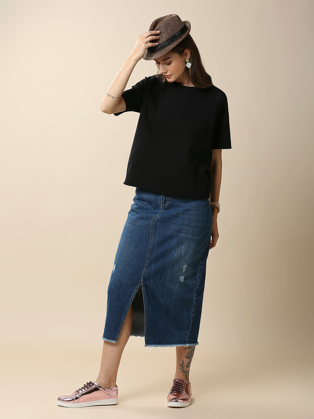 MID BLUE WASH DENIM 5 POCKET FRONT SLIT SKIRT