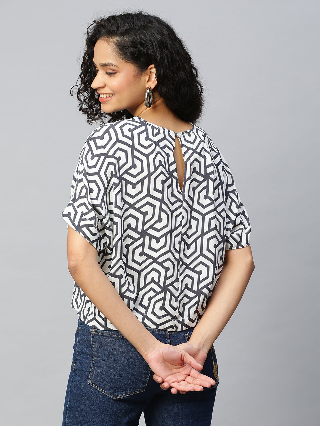 Viscose Crepe Drop Shoulder Cropped Box Top