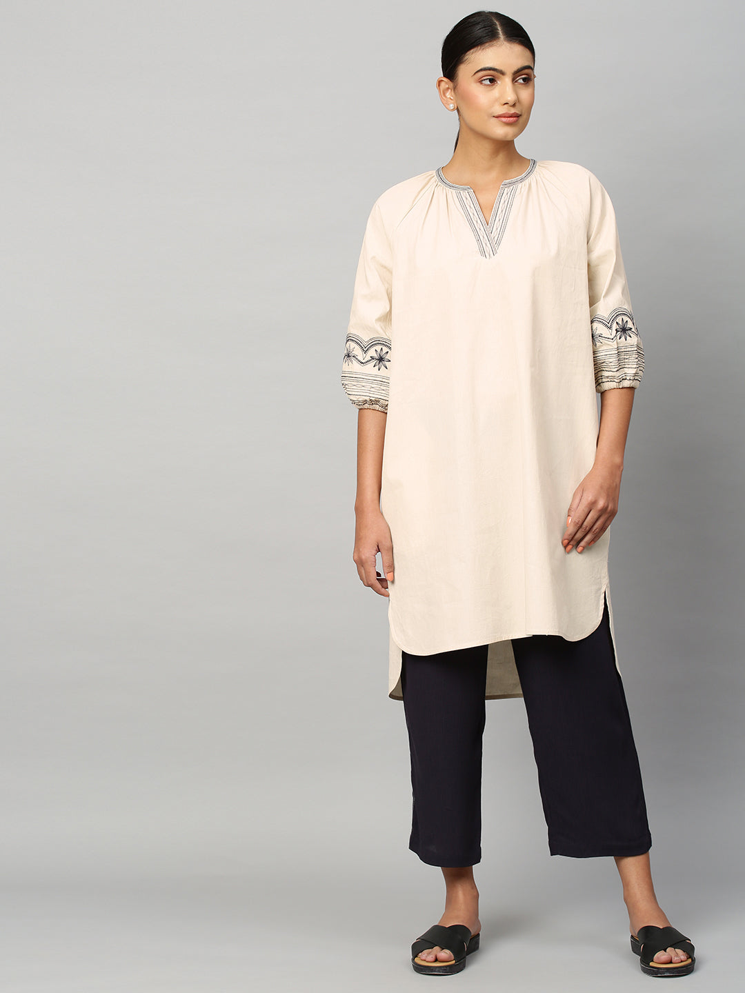 Poplin Embroidered Tunic And Crinkle Rayon Set