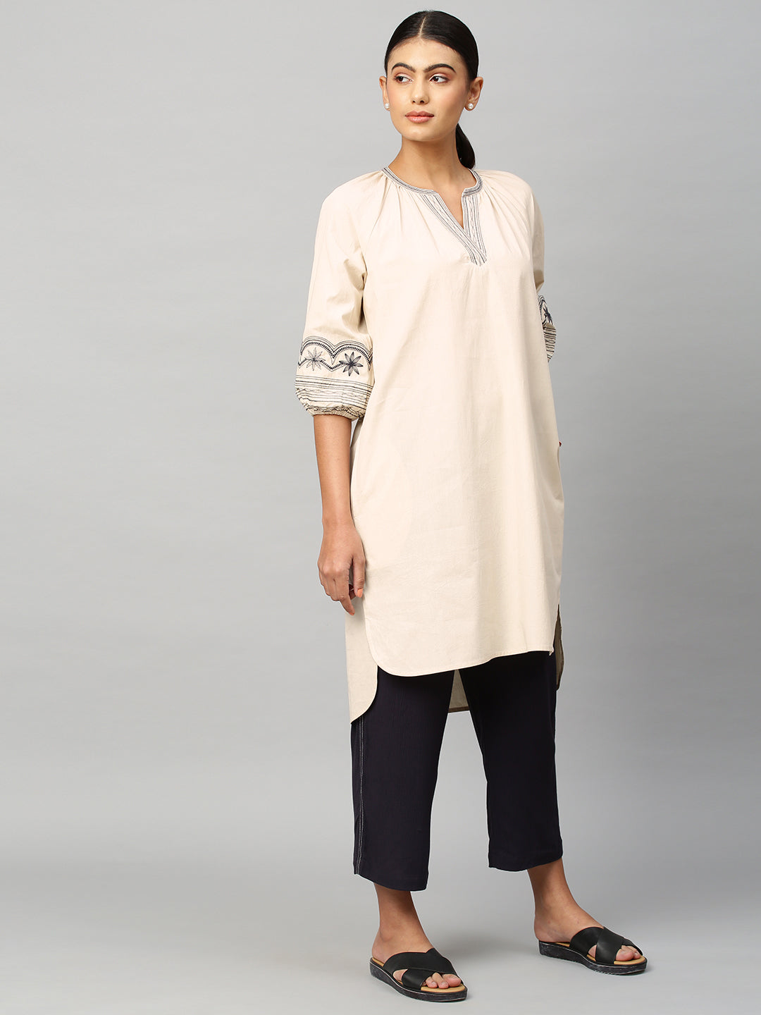 Poplin Embroidered Tunic And Crinkle Rayon Set