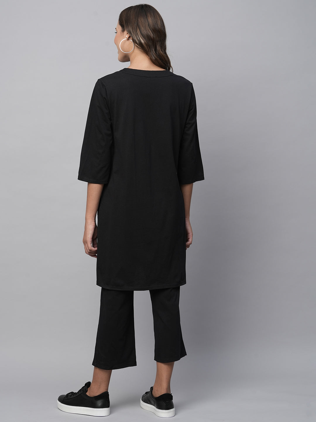 Cotton Jersey Embellished Longline Tee W/ Cropped Slim Pant Set