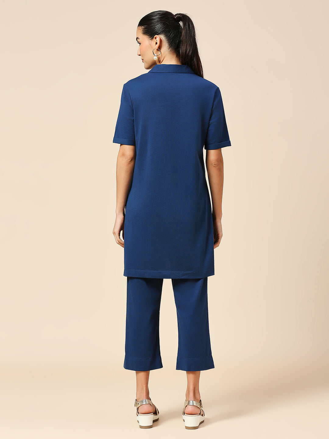 COTTON JERSEY LONGLINE TEE W/ HIGH SLITS AND CROPPED SLIM PANT SET