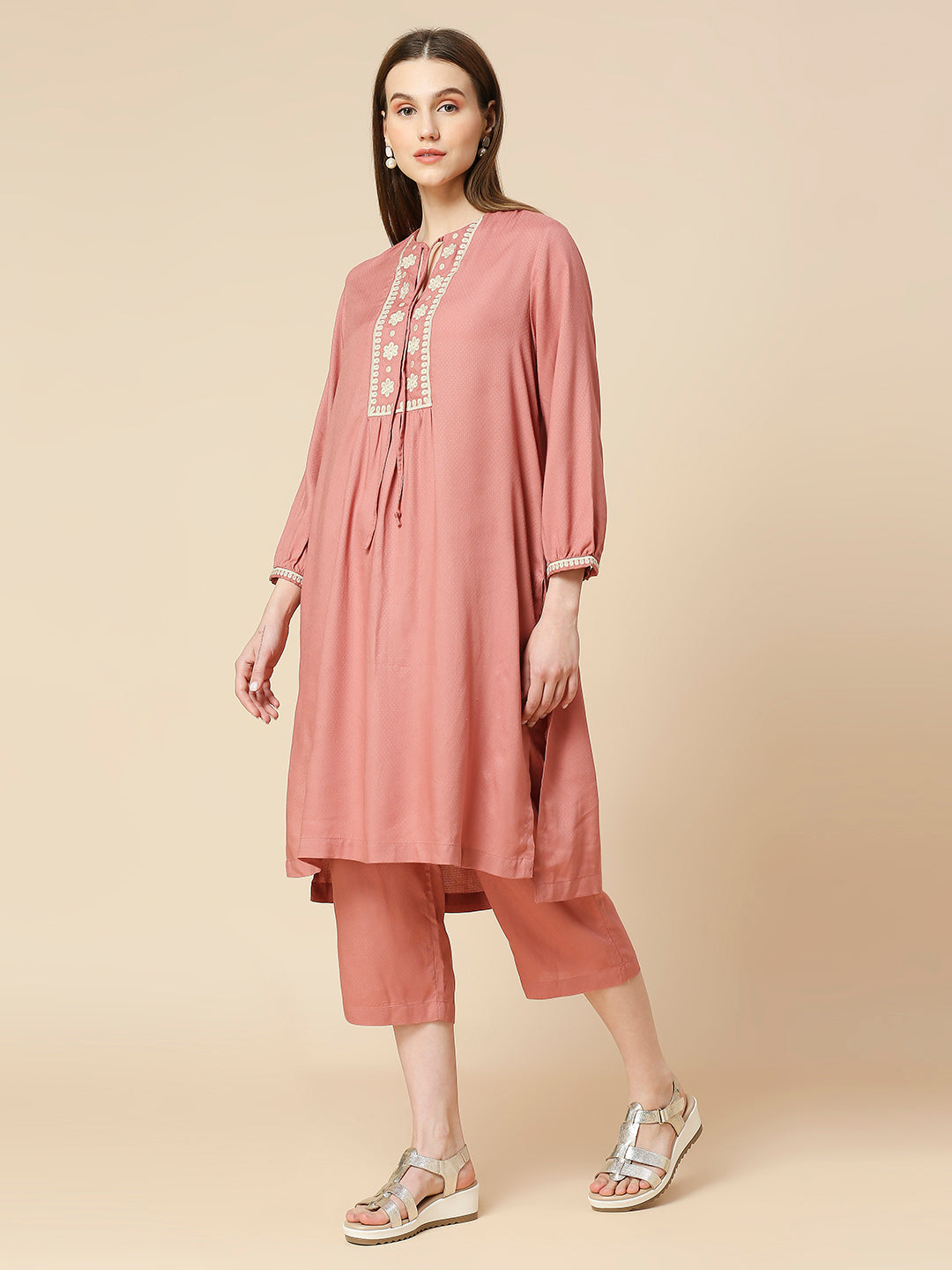 VISCOSE DOT DOBBY EMBROIDERED KURTA & PJ SET