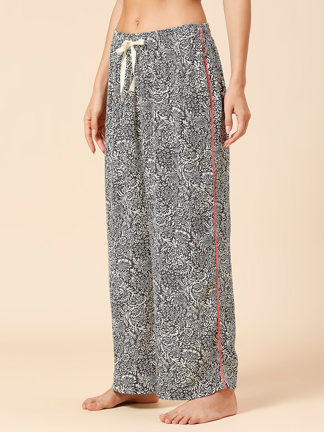 CRINKLE VISCOSE PRINTED PJ'S WITH RIC RAC DETAILING