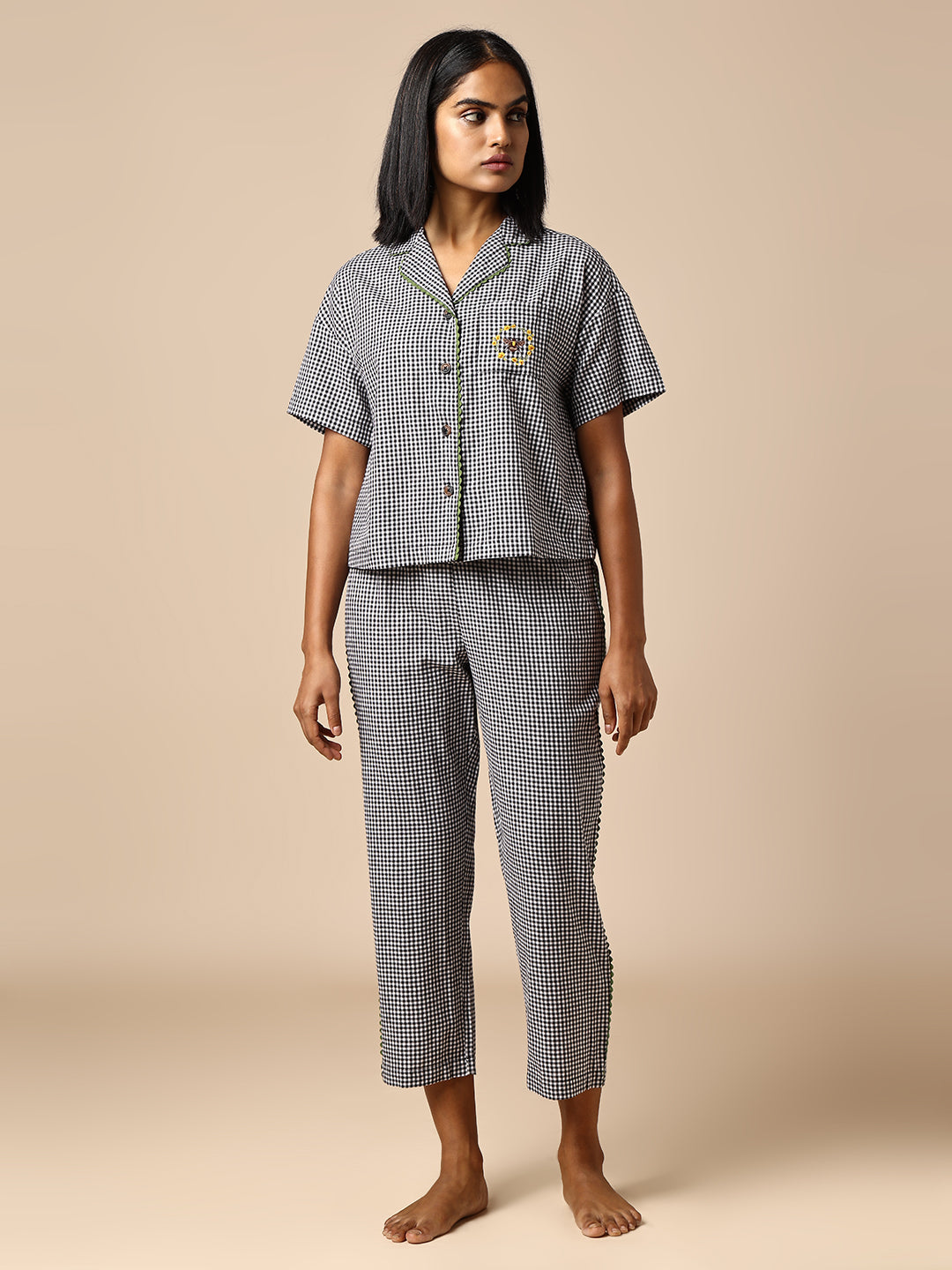 GINGHAM CHECKS DROP SHOULDER NIGHTSUIT W/ RIC RAC TRIMMING
