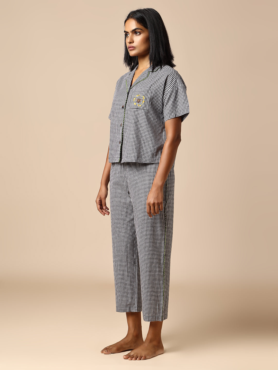 GINGHAM CHECKS DROP SHOULDER NIGHTSUIT W/ RIC RAC TRIMMING