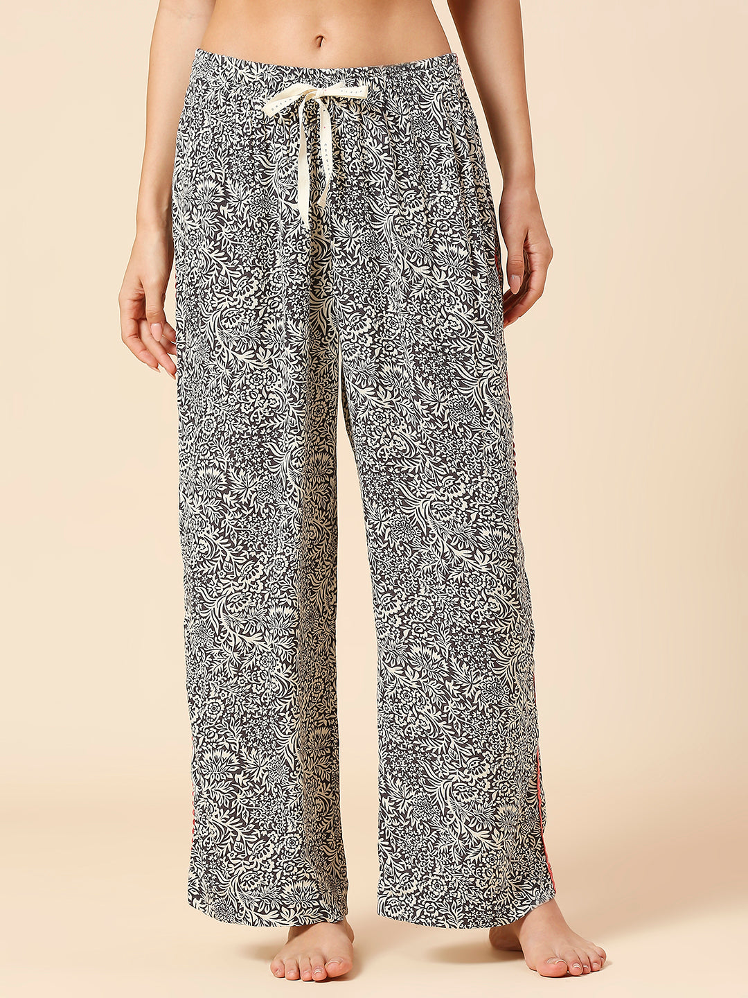 CRINKLE VISCOSE PRINTED PJ'S WITH RIC RAC DETAILING