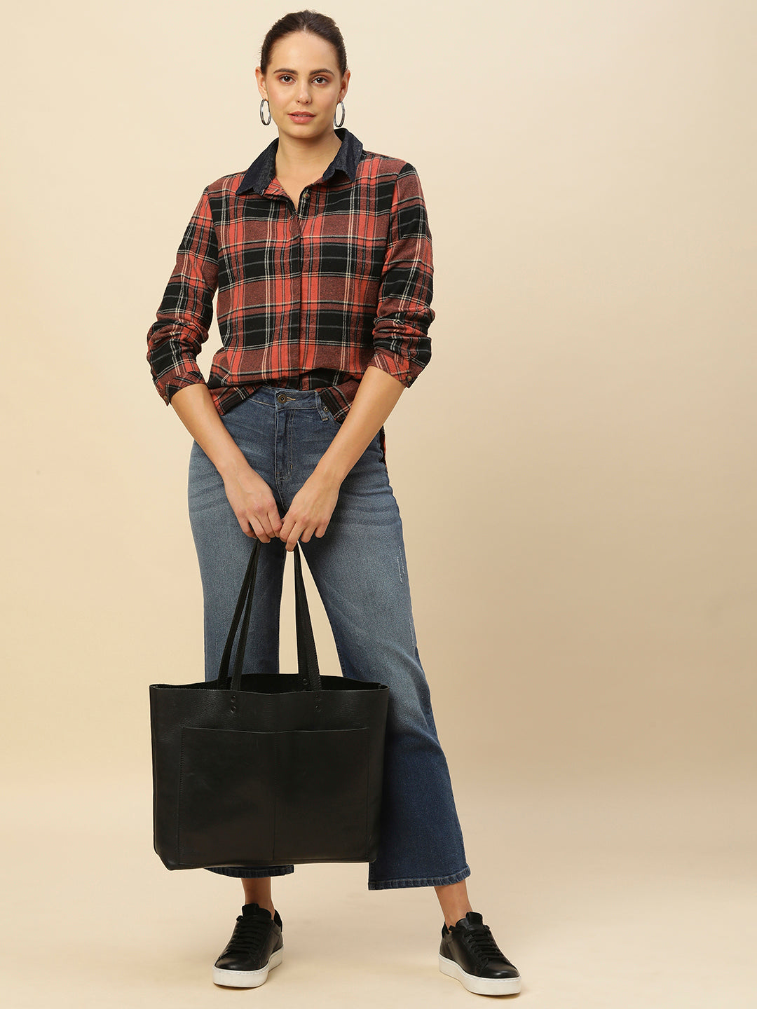 BRUSHED FLANNEL PLAID SHIRT WITH INDIGO DENIM COLLAR