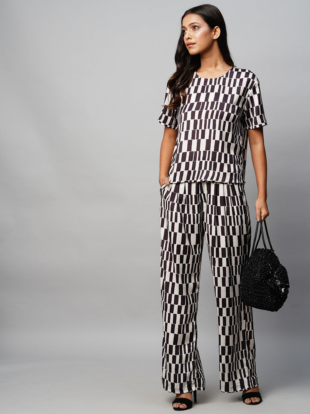 SATIN PRINTED PLEATED STRAIGHT LEG FLUID TROUSERS