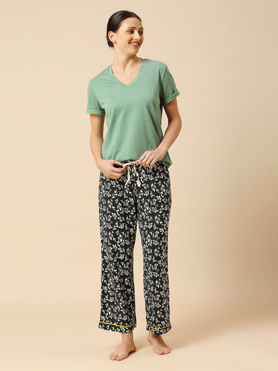 COTTON TEE & PRINTED VISCOSE PJ'S NIGHTSUIT SET