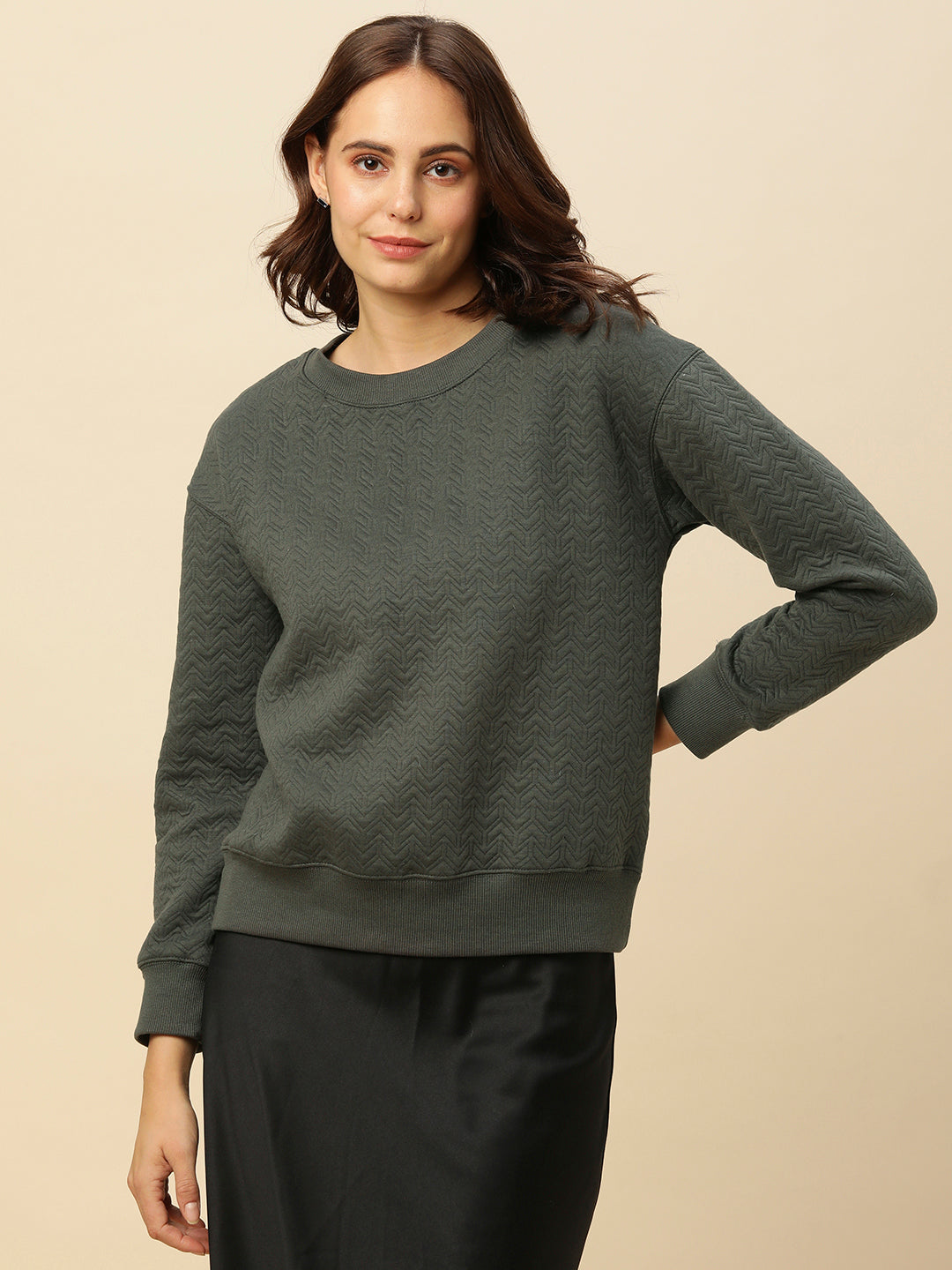 QUILTED KNIT DROPPED SHOULDER SWEATSHIRT