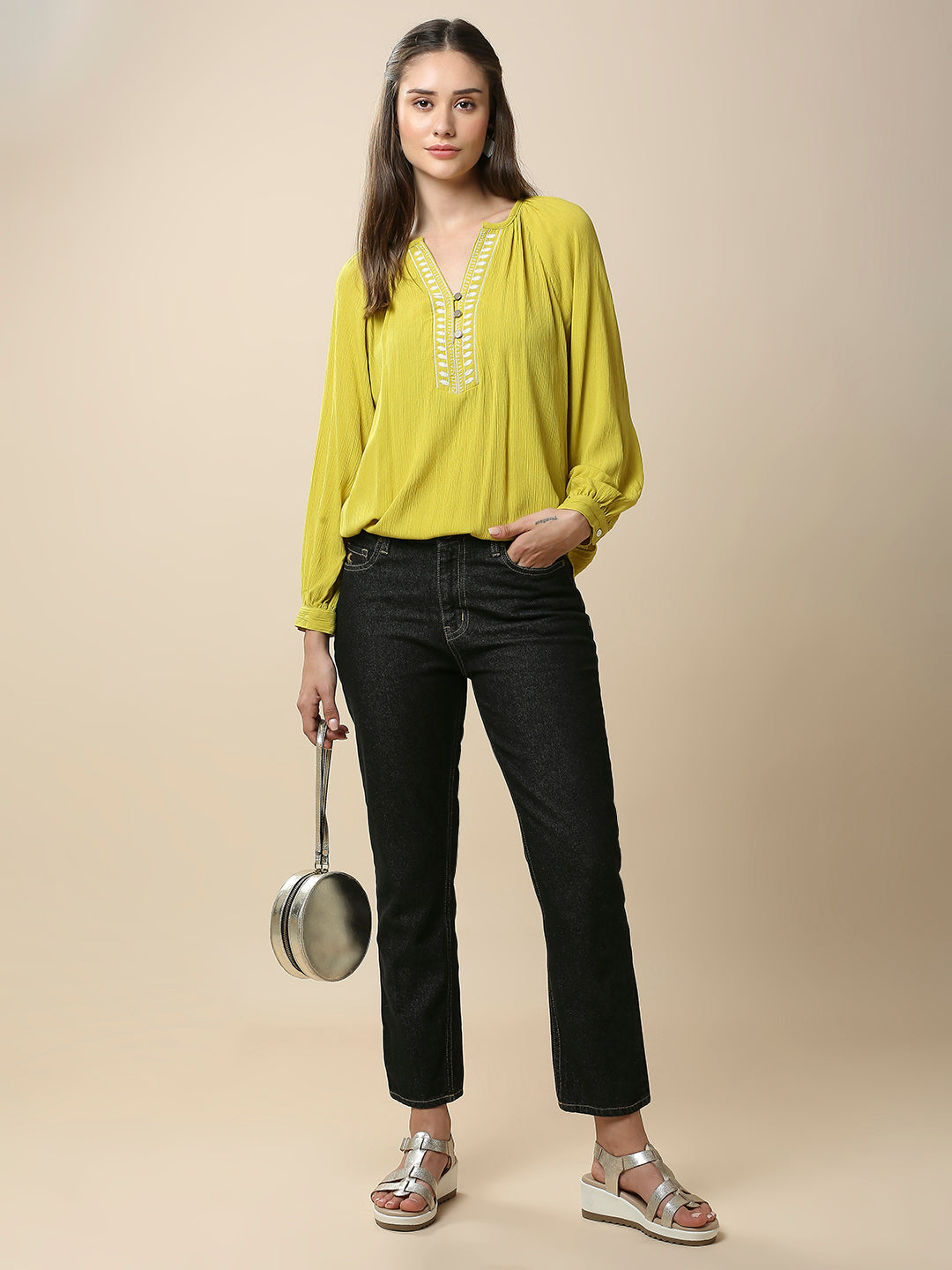 CRINKLE RAYON EMBROIDERED TUINIC TOP