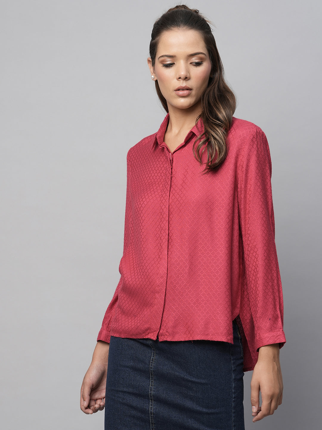Viscose Dobby Concealed Placket Fluid Shirt