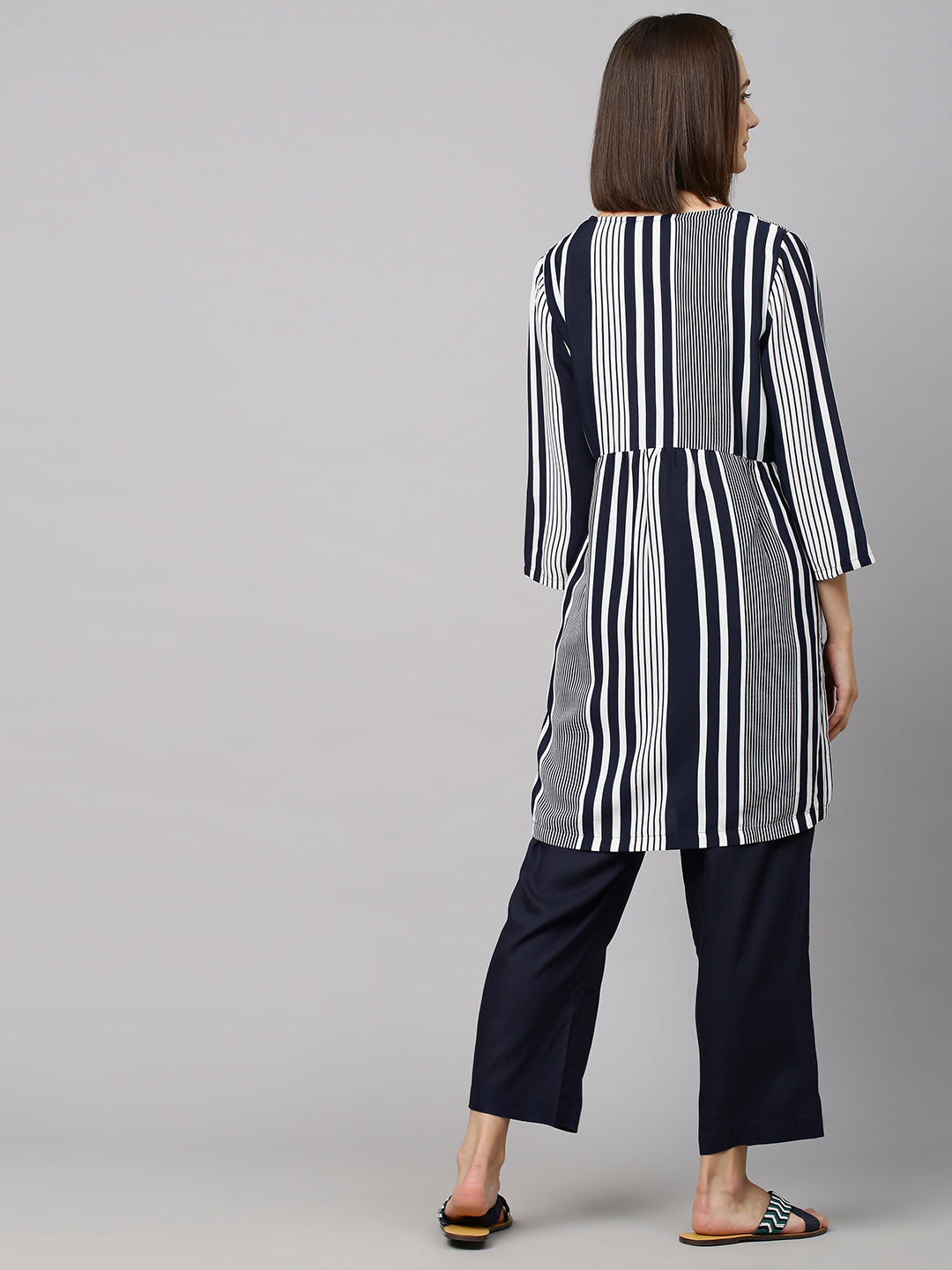 Embroided Stiped Viscose Crepe Kurta Set