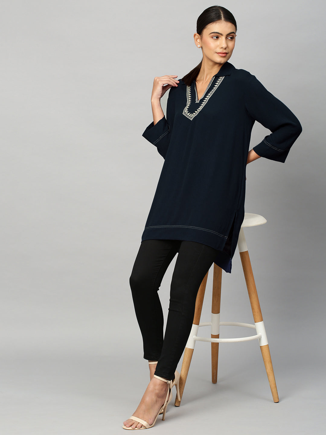 Crinkle Rayon Embroidered Kurta