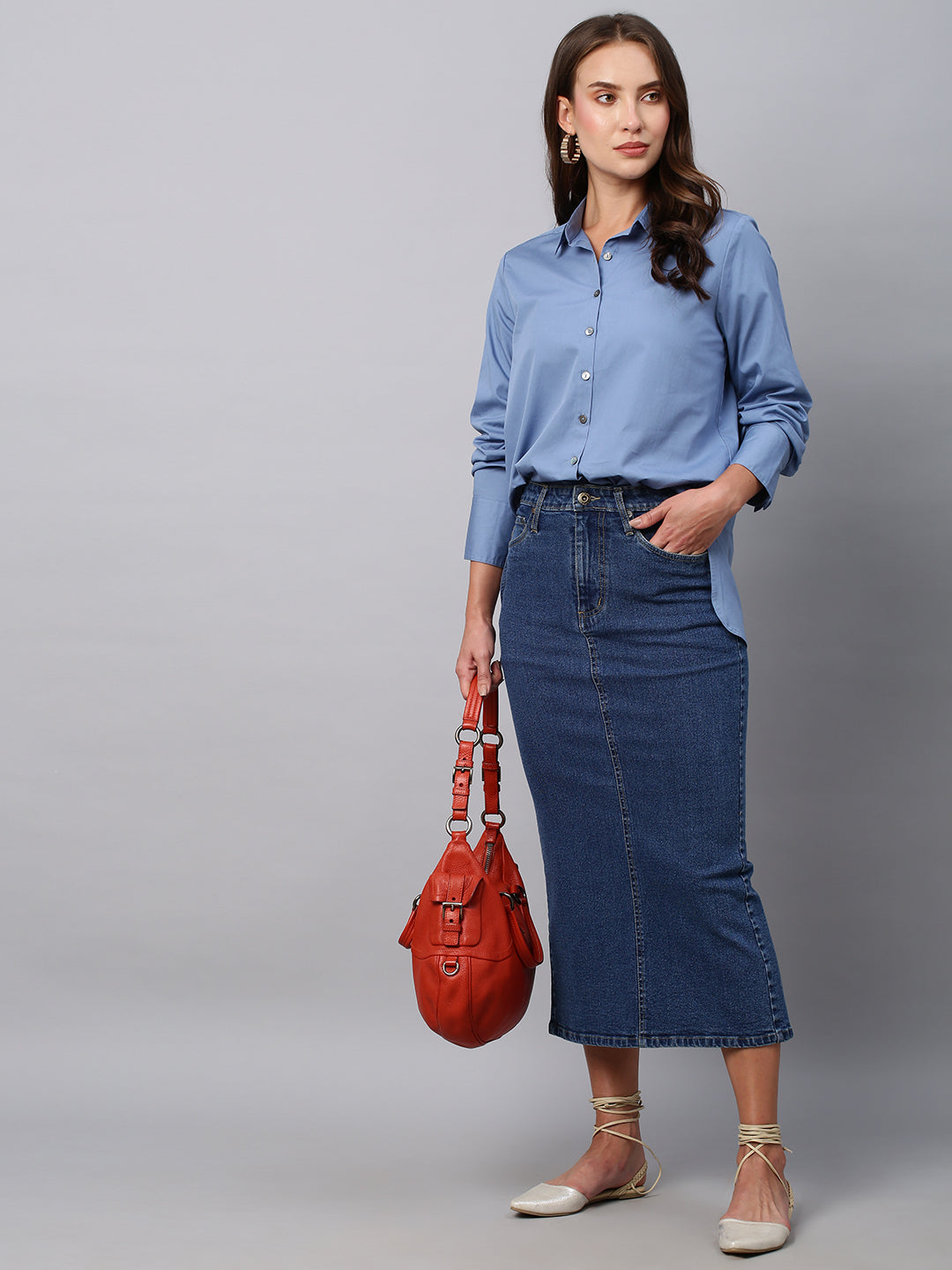 Cotton Poplin Slim Fit Shirt W/ A High Low Hemline